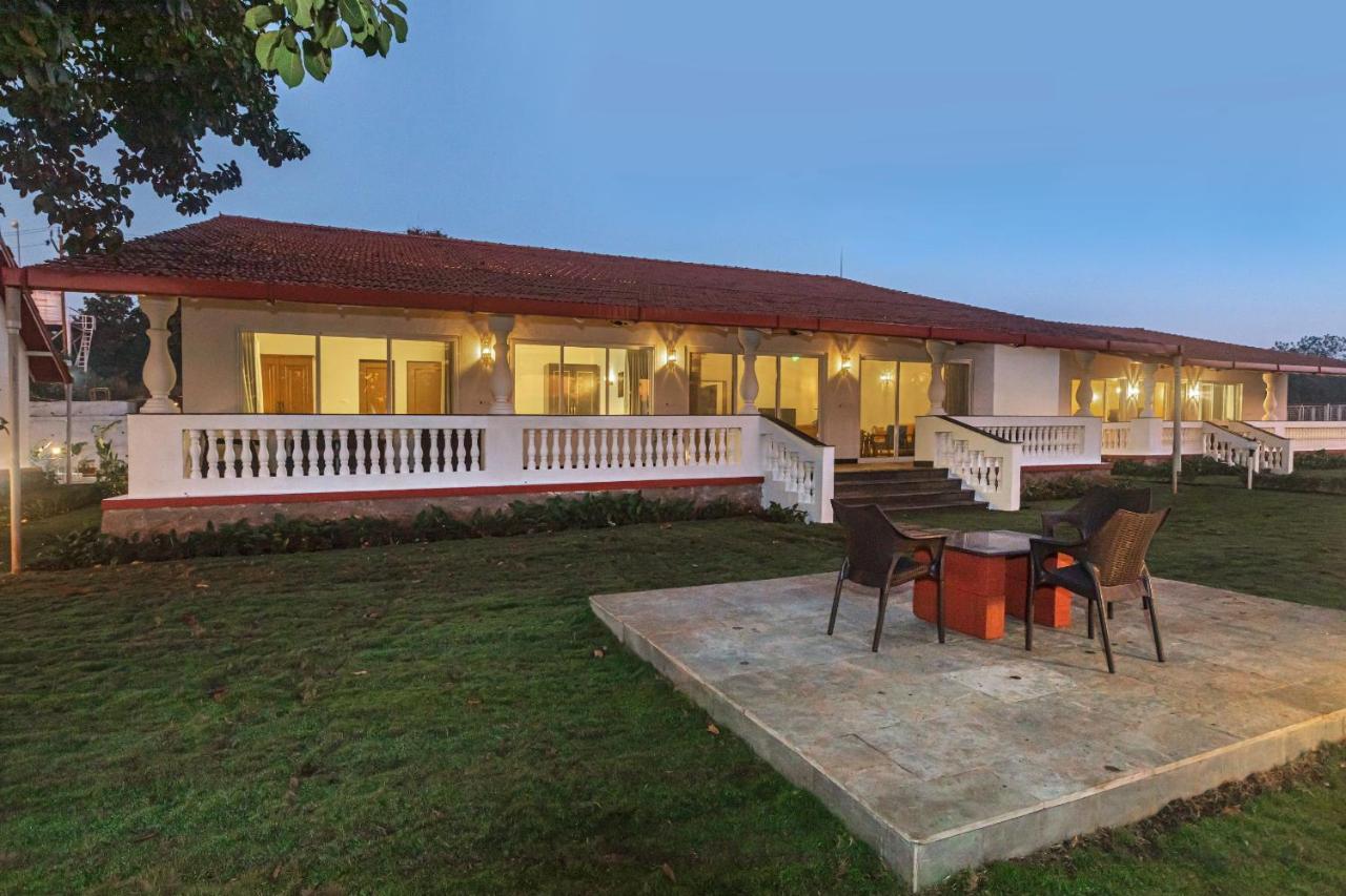 Saffronstays Mariposa By The River Montana, Karjat Exteriör bild